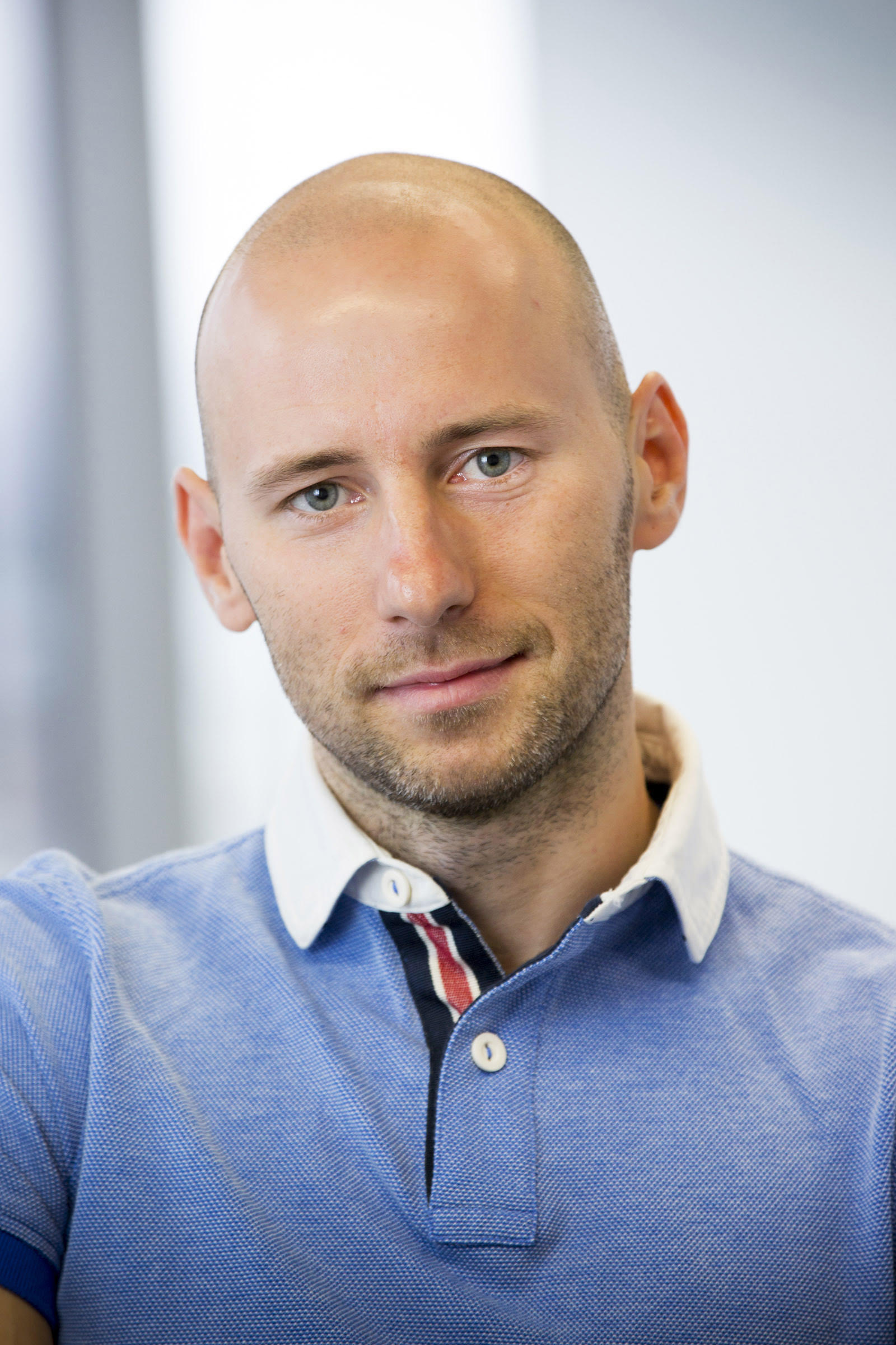 Serge Ivo — Software Startup Coach & Motivational Speaker